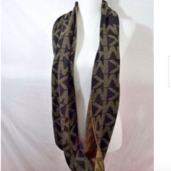 MICHAEL KORS MK Black/Moca Knit Infinity Scarf Regular  New with tag - Picture 2 of 2